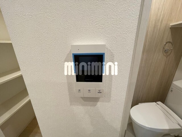 ����10