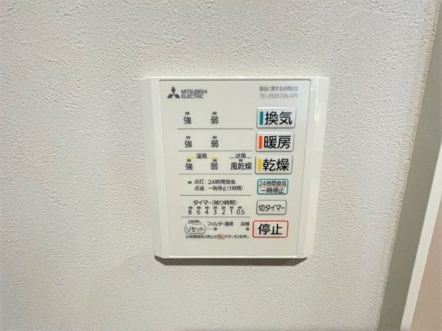 ����10