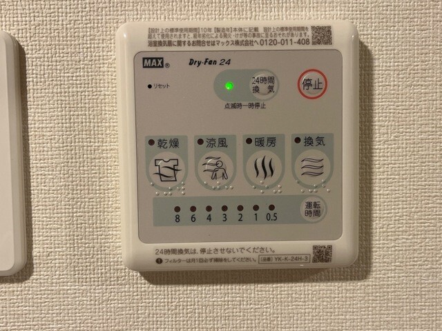 ����13