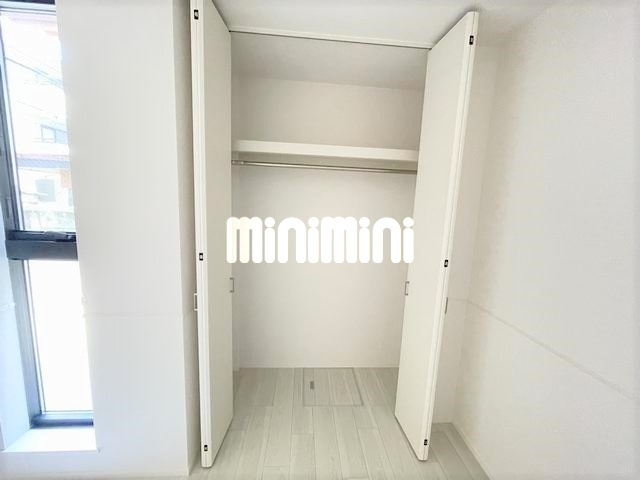 ����6
