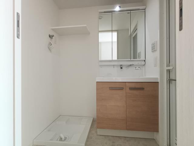 ����5