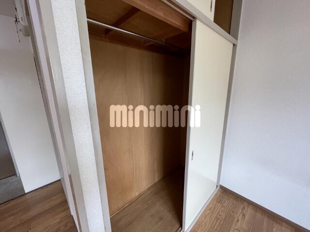 ����6