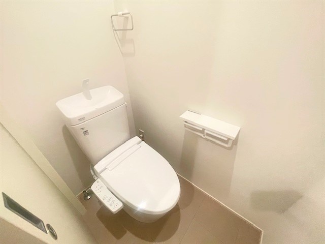����5