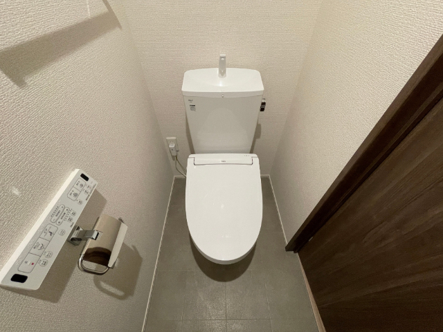 ����7