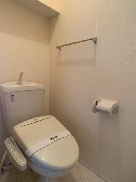 ����7