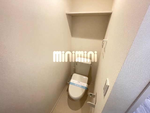 ����5