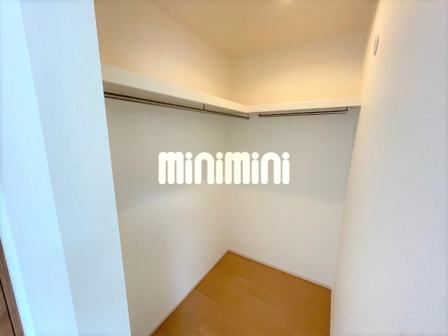 ����6