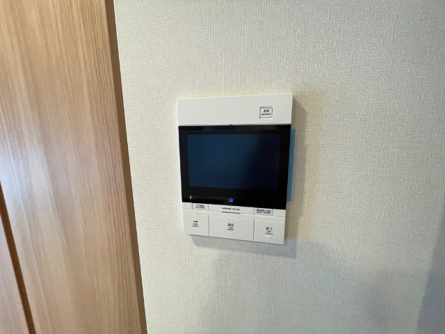 ����7