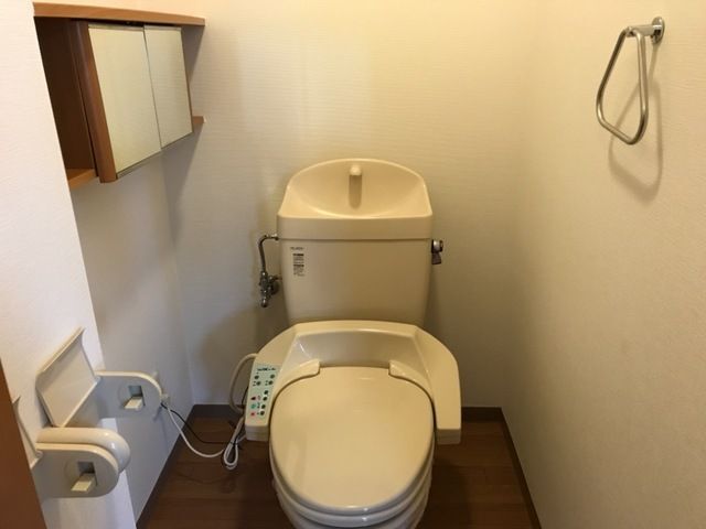 ����7