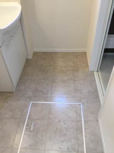 ����10
