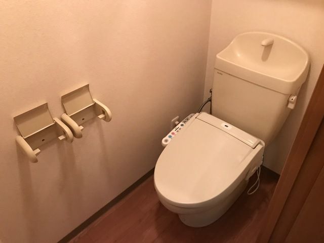 ����7