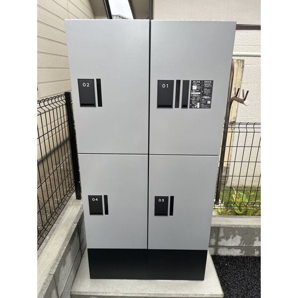 ����11