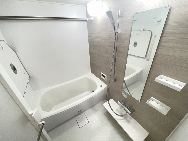 ����5