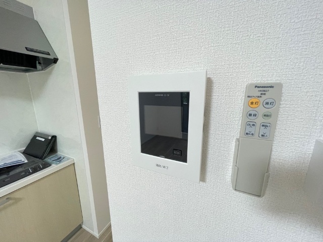 ����7