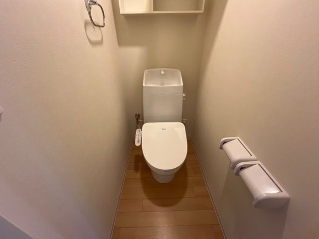 ����7
