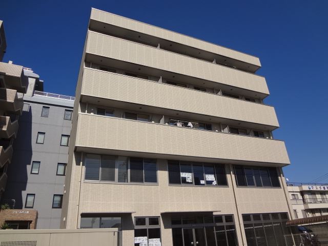 ���k�{���@�y�C�w�i�k��30���j