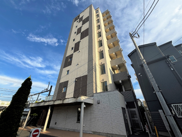 �����r�܁E�L�����@����w�i�k��4���j