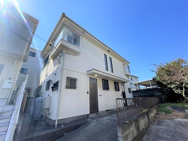 ����������@�u�؉w�i�k��17���j