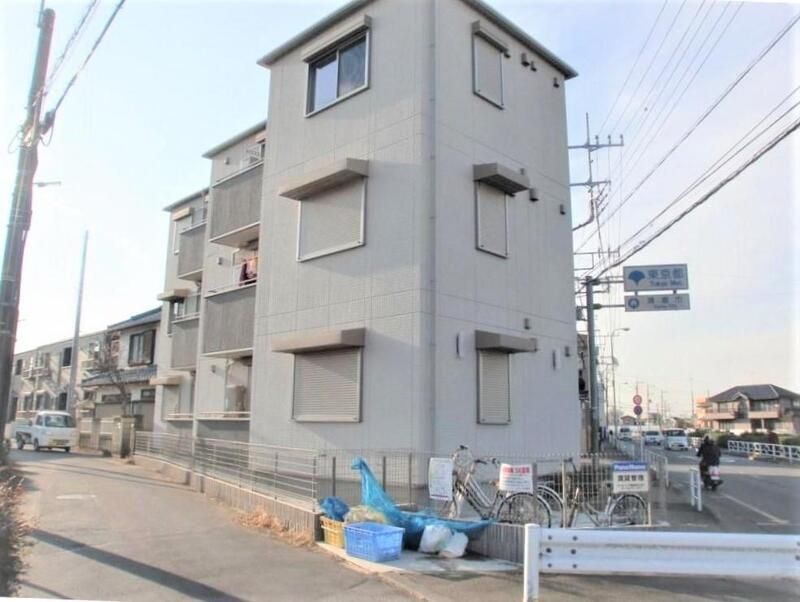 �����r�܁E�L�����@���v���ĉw�i�k��18���j