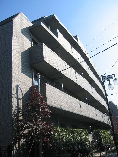 ���k�{���@�ԉH�w�i�k��16���j