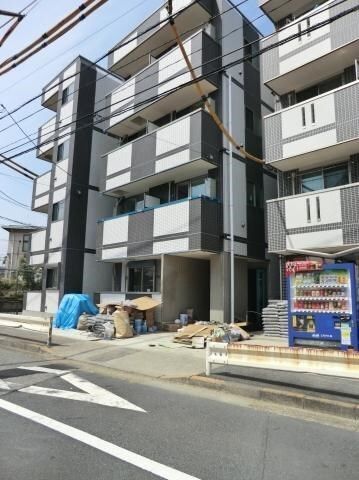 �R����@�c�[�w�i�k��8���j�A���l���k�E���ݐ��@�c�[�w�i�k��8���j