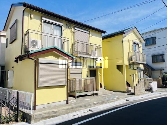 �����s����{���P�q