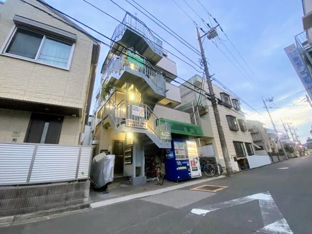 �����ɐ���E��t���@�ܔ���w�i�k��10���j