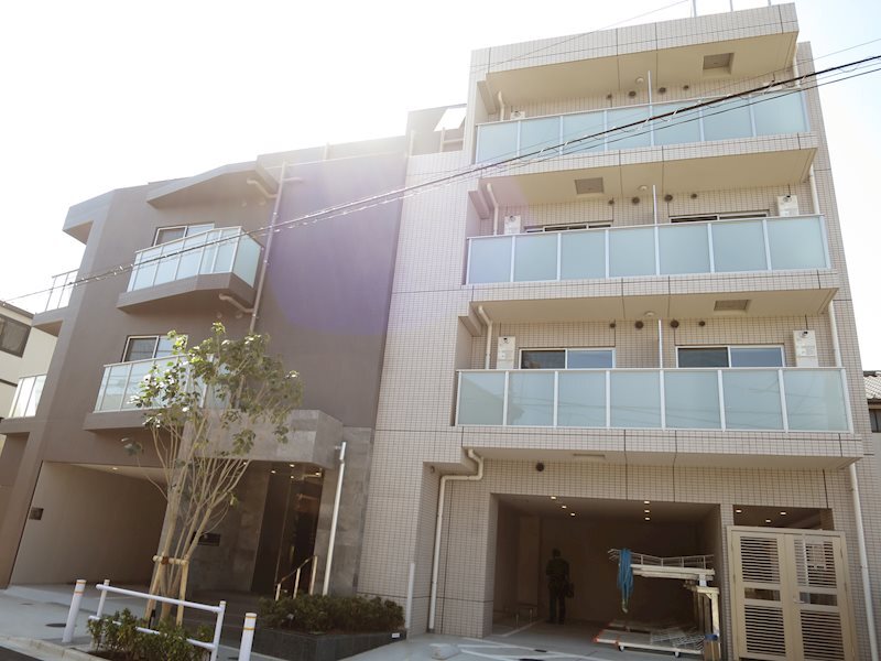 ����������@�������n�w�i�k��7���j