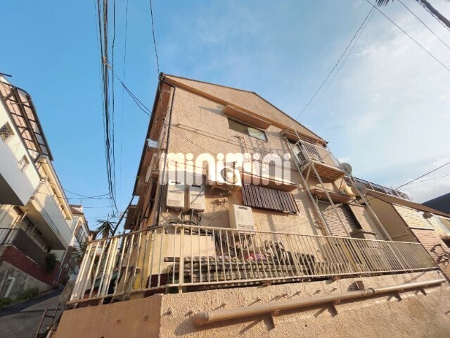 �������g���L�y�����@�n���S�����w�i�k��9���j