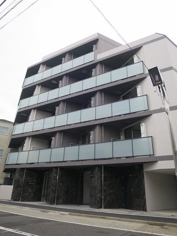 �����d�S�{���@�x�؏Ҋ����w�i�k��5���j