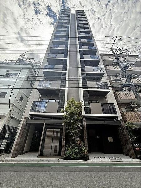 R@闢wik6jAgc@闢wik4j