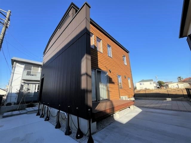 �����r�܁E�L�����@���v���ĉw�i�k��18���j