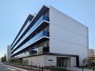 �I�X�X�������ʐ^