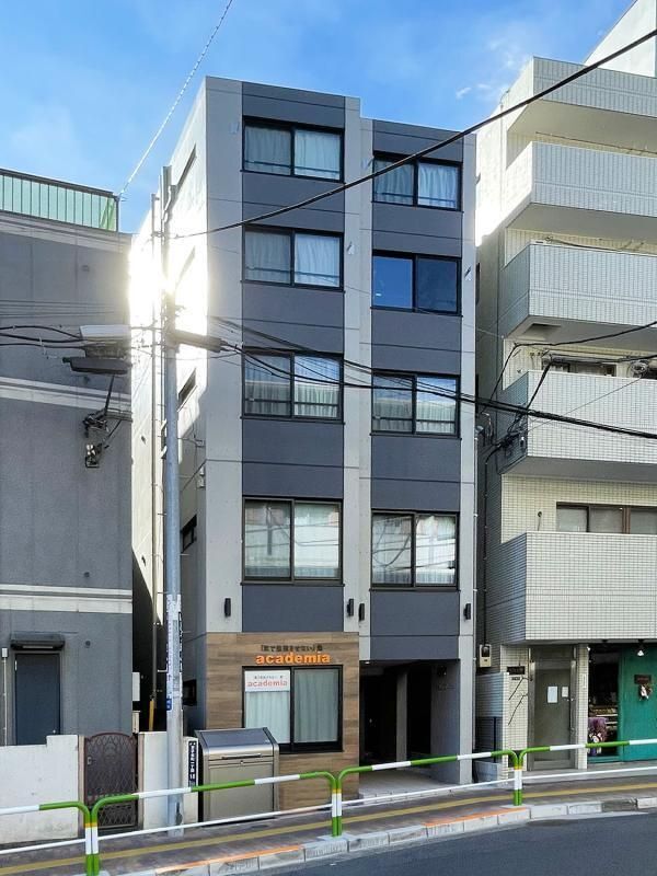 �����s�k�扤�q�{���P���ڂP�q