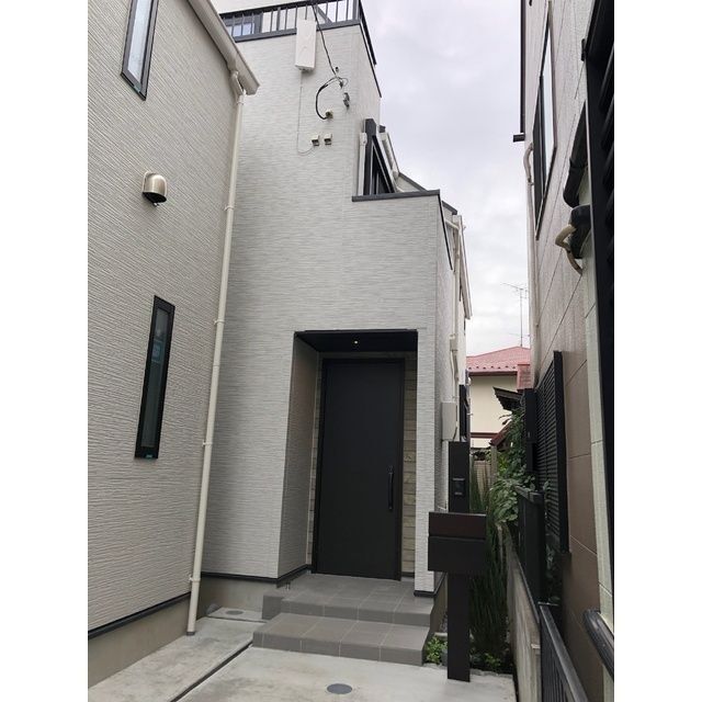 �������g����k���@�ԉH�╣�w�i�k��8���j