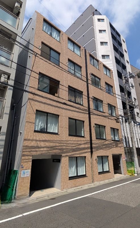 �����s�k�扤�q�P���ڂP�j