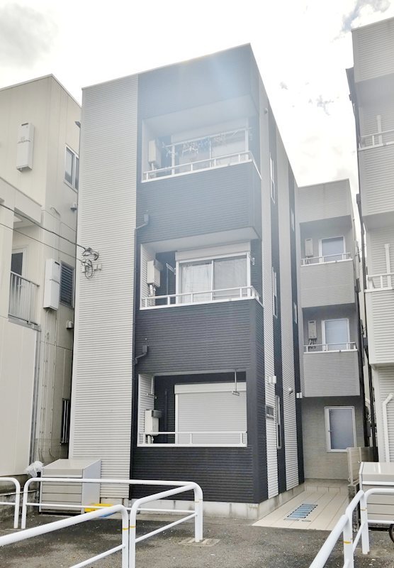 �����s������O���Q���ڂP�j