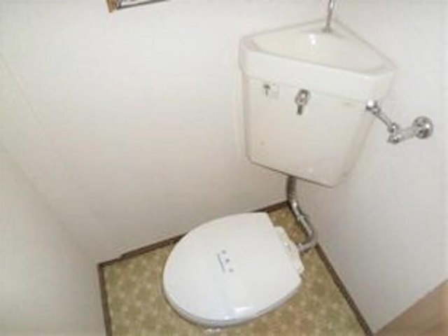����6