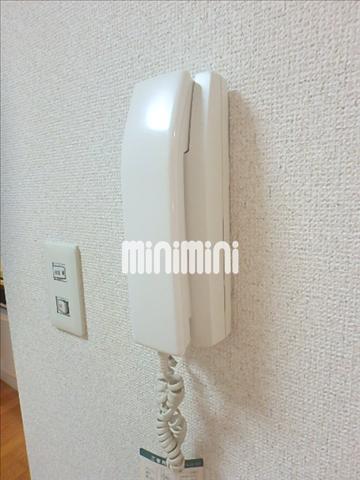 ����8