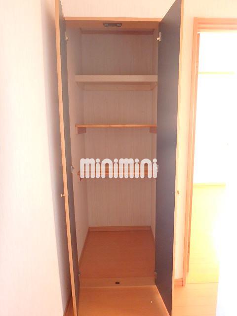 ����5