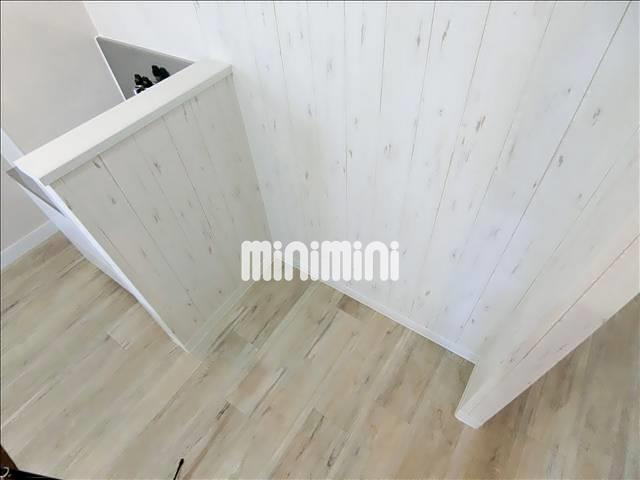 ����14