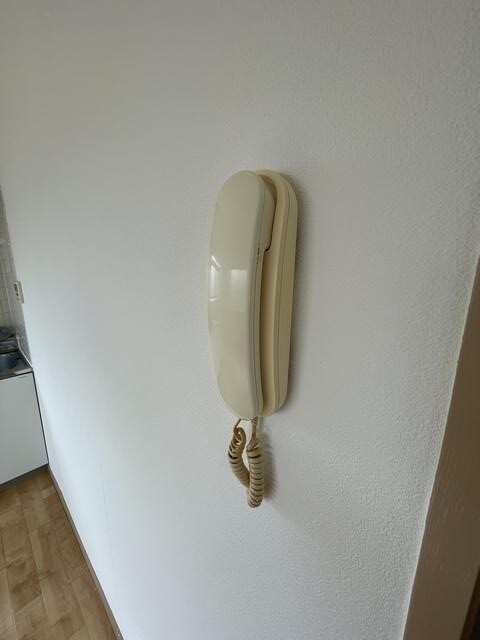 ����11