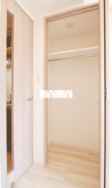 ����6