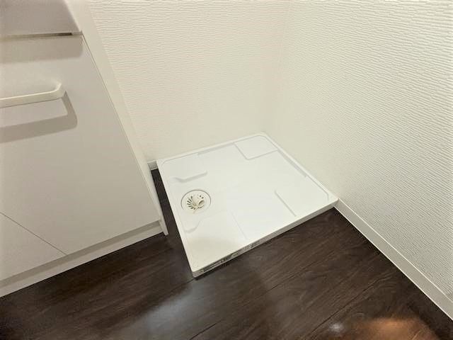 ����11
