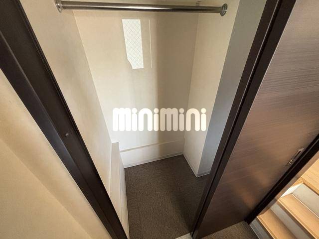 ����6