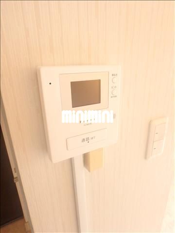 ����7