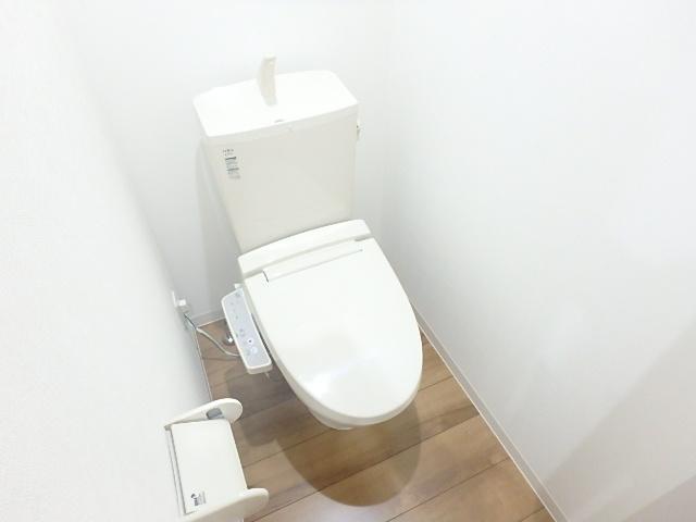 ����5