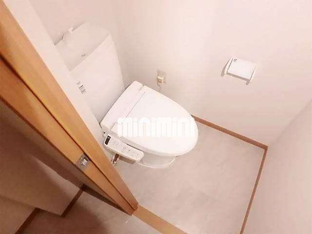 ����4
