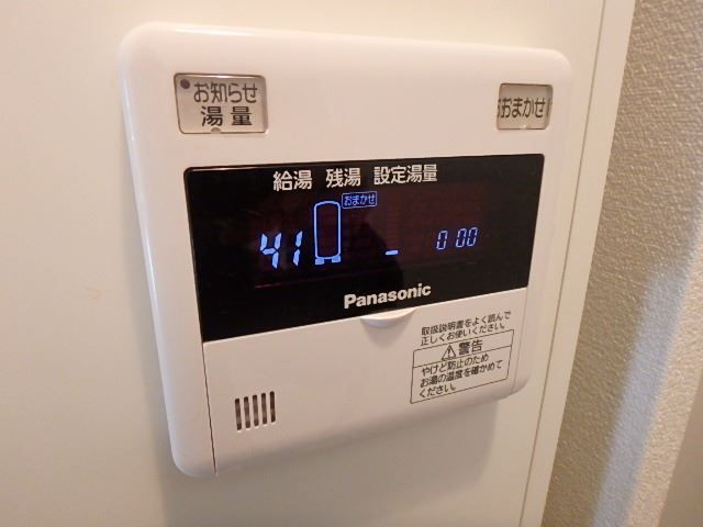 ����11