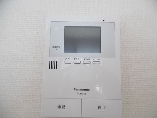 ����11